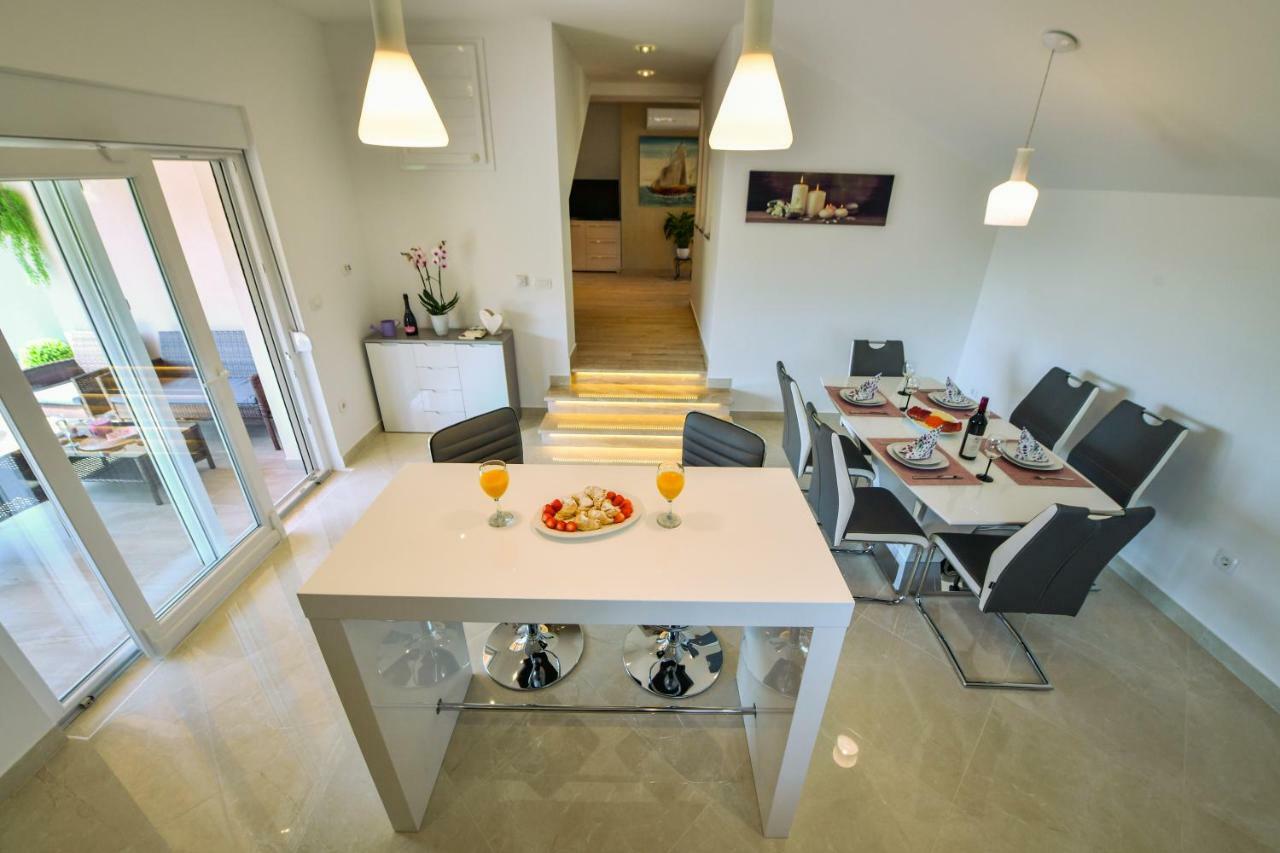 Cambi Lux Apartment Otok  ภายนอก รูปภาพ