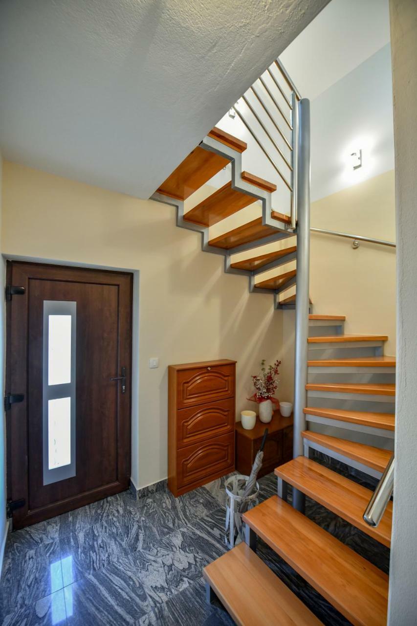 Cambi Lux Apartment Otok  ภายนอก รูปภาพ