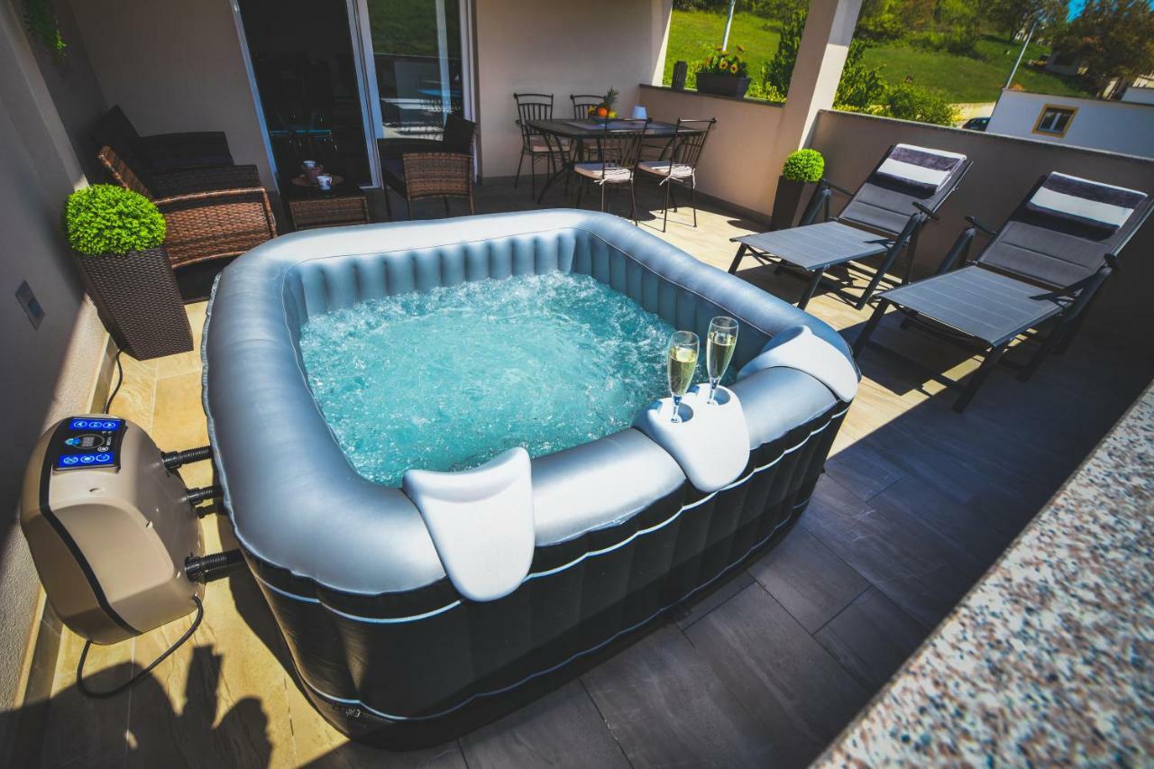 Cambi Lux Apartment Otok  ภายนอก รูปภาพ