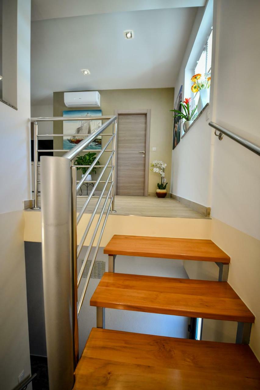 Cambi Lux Apartment Otok  ภายนอก รูปภาพ